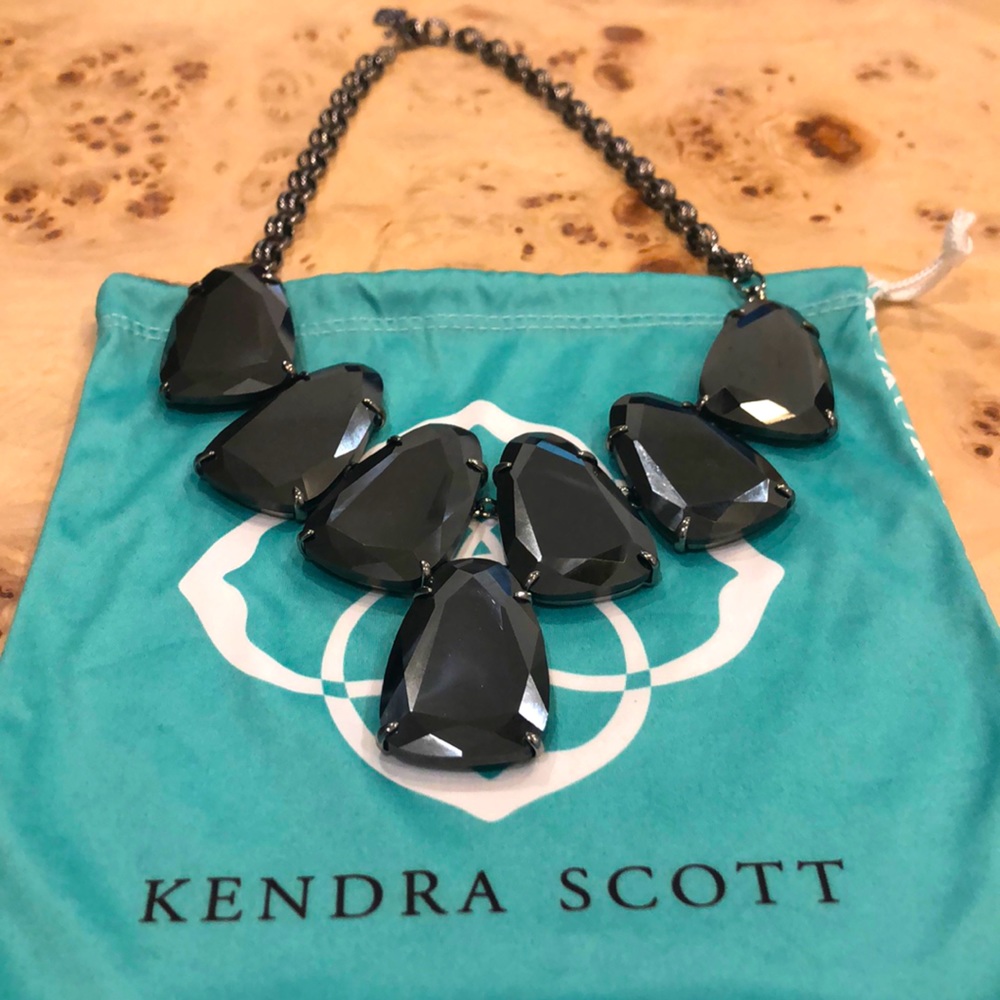 Kendra Scott Harlow Necklace